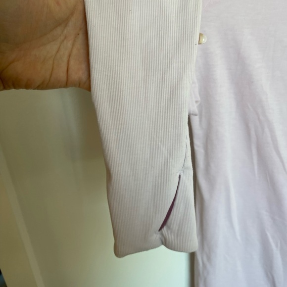 Athleta NWOT Essence Hooded Tunic Pink Thumb Holes And Hood - Picture 6 of 8